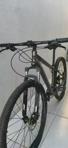 Bicicleta aro 29' freio hidráulico