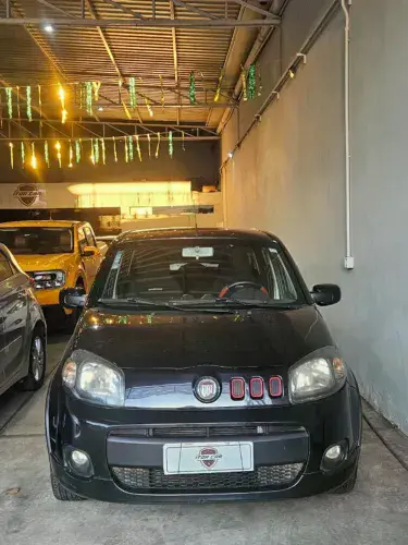 Fiat Uno Sporting 1.4 EVO Fire Flex 8V 4P 2012