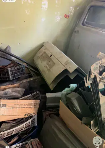 Estoque de peças automotivas antigas