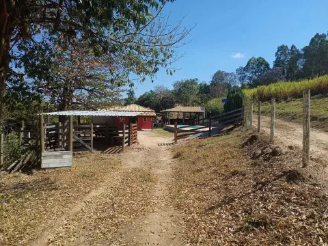 Sítio com 2 hectares à venda no Povoado dos Angicos