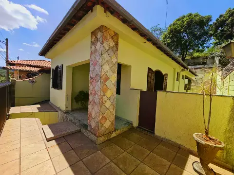 Casa 3 quartos, 1 suíte à venda no Santanense