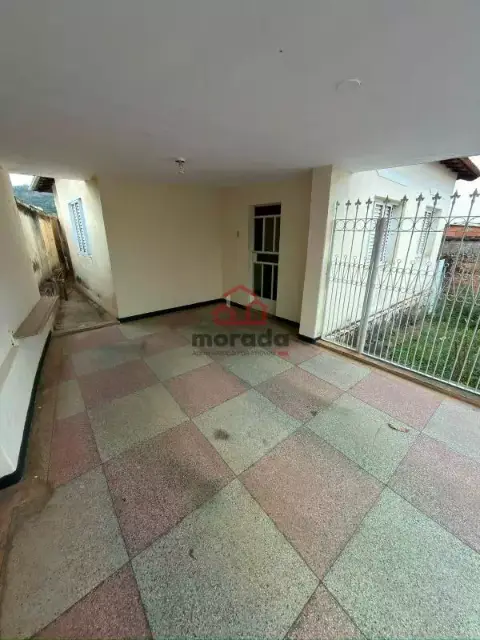 Casa 3 quartos para alugar no bairro Graças
