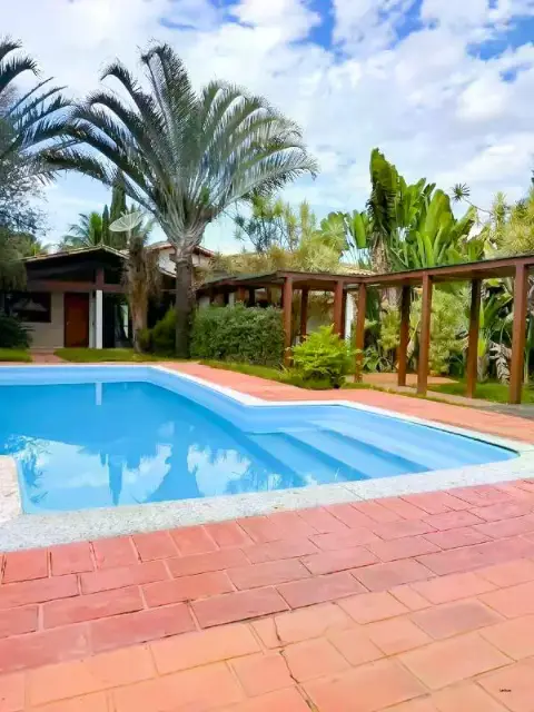 Casa à venda, 3 quartos, 1 suíte, 2 vagas, Condomínio Granja Gloria