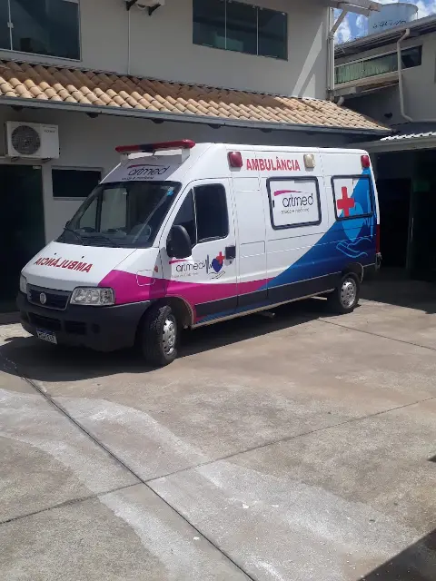 ITAÚNA AMBULÂNCIAS