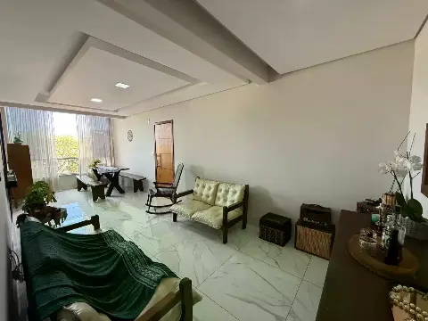Apartamento 3 quartos com área à venda no Belvedere