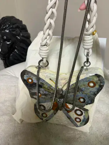 Bolsa da Isla de madrepérola