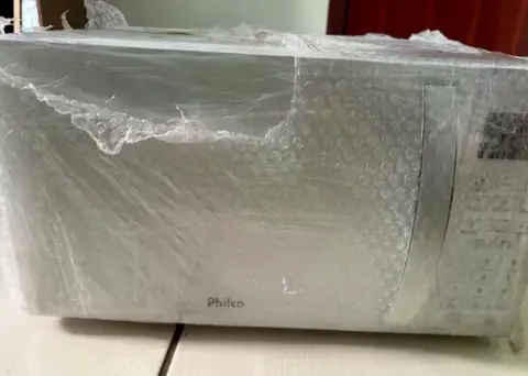 Vendo microondas novo