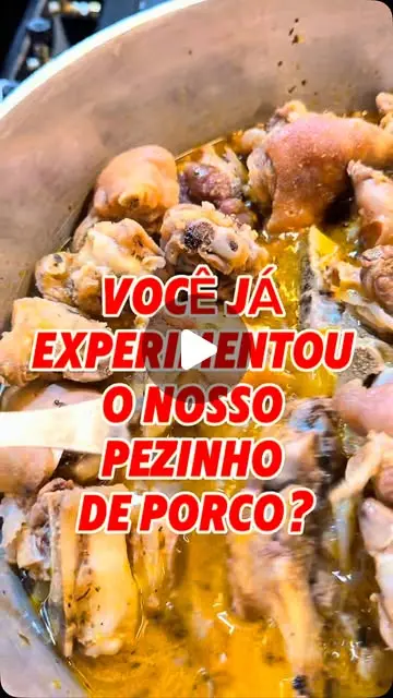 Experimente a suculência ímpar do 81 Story's Bar
