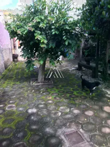 Vendo casa em Itaúna em excelente localização!