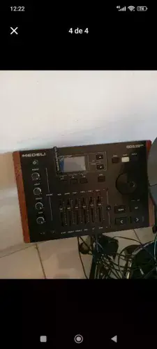 Bateria eletrônica e violão
