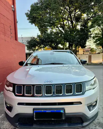 Jeep Compass Sport 2.0 4X2 Flex 16V Aut. 2017