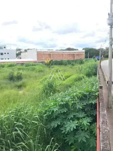 Vendo lote comercial em Itaúna com ótima localização!