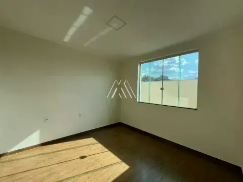 Vendo apartamento em Itaúna com excelente localização!
