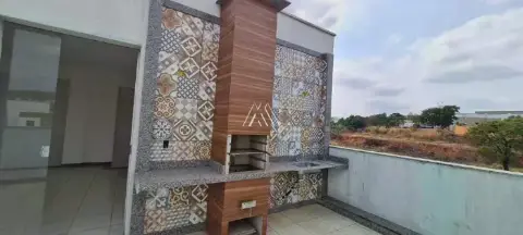 Vendo cobertura em Itaúna com 03 quartos, área de churrasco e com garagem em ótima localiz