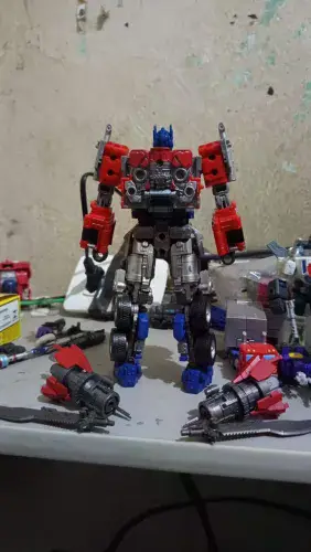 Optimus Studio series rotb original com kit upgrade baiwei
