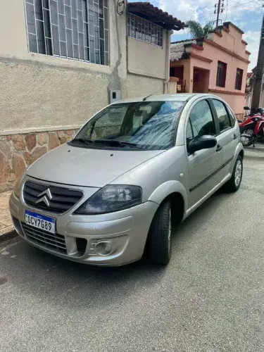 Citroen C3 GLX 1.4/ GLX Sonora 1.4 Flex 8V 5P 2012