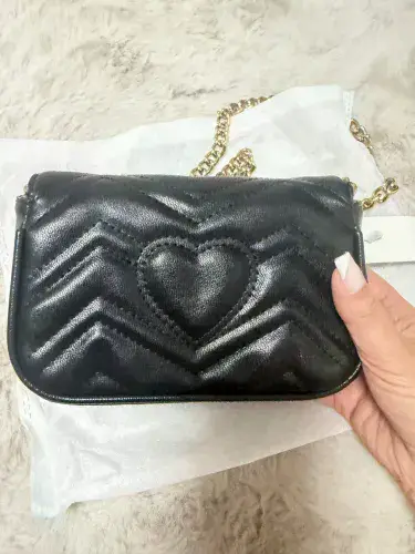 Bolsa Gucci em couro linha premium