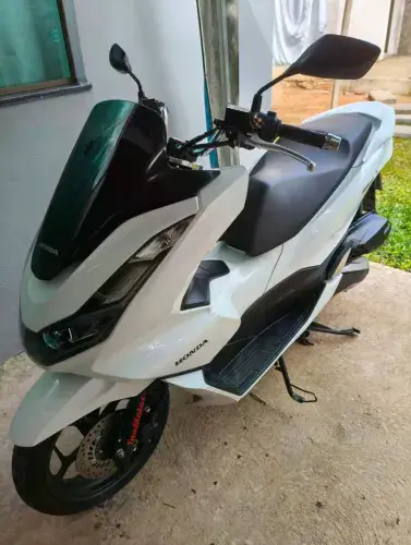 Vendo PCX único dono.