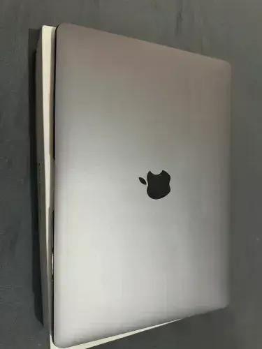 MacBook Air M1