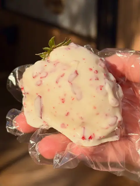 Morango Cravejado na Mix Pão Itaúna