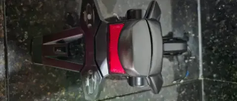 Suporte placa mt 09 original novinho