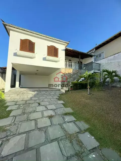Casa 3 quartos (1 suíte) para alugar no Cerqueira Lima