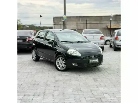Fiat Punto Essence 1.6 Flex 16V 5P 2011