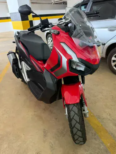 HONDA ADV 150 2023/2024 - ÚNICO DONO ? APENAS 2.400 KM