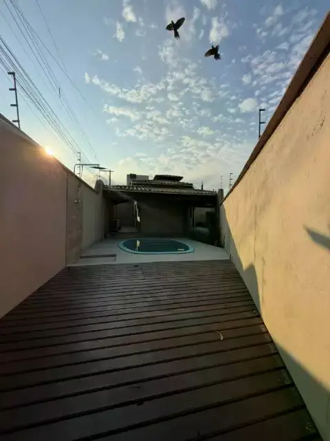 Casa 3 quartos (1 suíte) à venda no Residencial Santanense