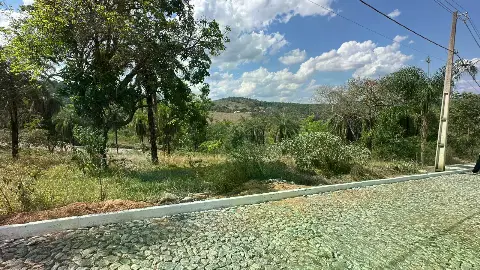 Lote Residencial de 1.468,10 m2 em Condomínio Privativo