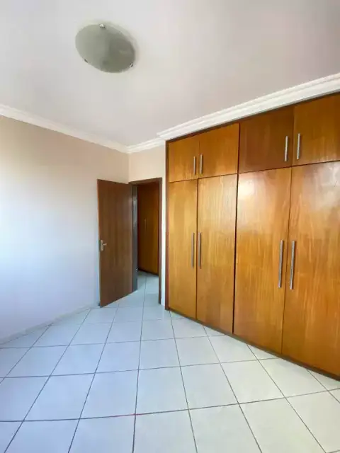 Apartamento para alugar, 2 quartos com suíte, 1 vaga – Graças