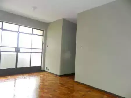 CASA para aluguel, 3 quartos, Centro — Casa comercial com 3 quartos