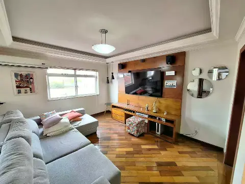 Apartamento amplo 4 quartos para alugar no Centro