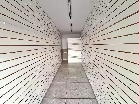 Loja com ótima localização para alugar no Lourdes