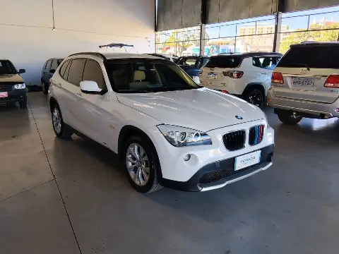 BMW X1 SDrive18i 2.0 Automático 2012 — 151.800 km