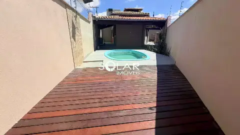 Imóvel à venda no Residencial Santanense — 3 quartos e piscina