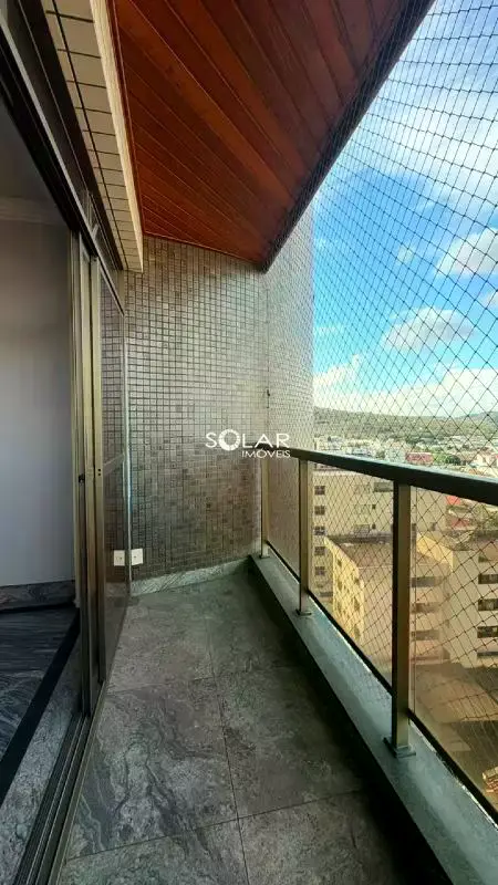 Apartamento amplo e sofisticado à venda — 3 quartos, 149 m2 no Graças