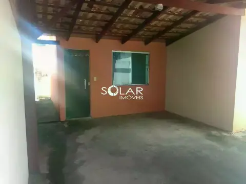 Casa para alugar no bairro Tropical, com 3 quartos