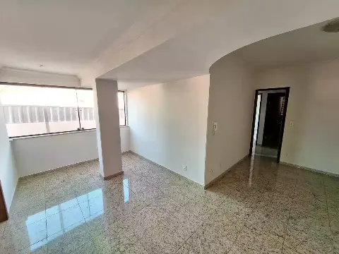 Apartamento com Ótima Localização – 3 quartos no Centro