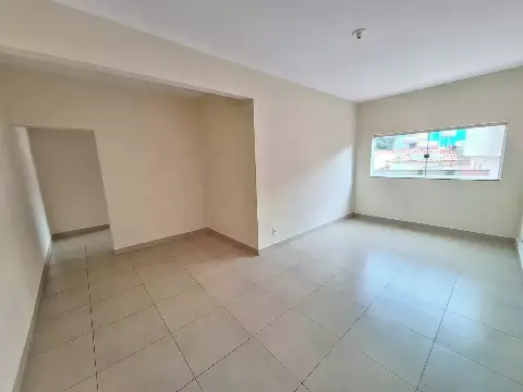 Apartamento 3 quartos, 1 suíte, para alugar no Centro