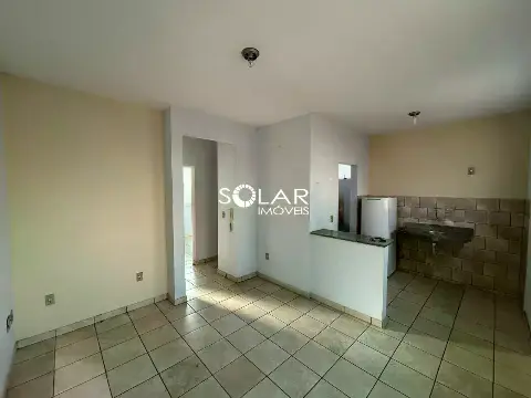 Apartamento 2 quartos para alugar no Jadir Marinho