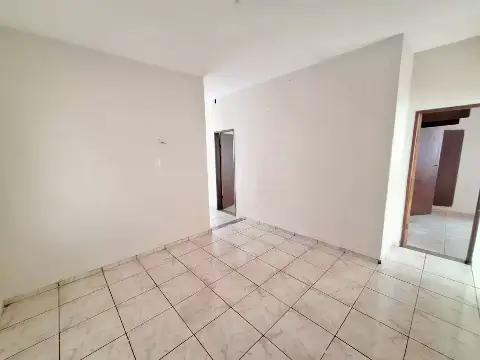 Casa para alugar no Centro — 3 quartos, 1 vaga