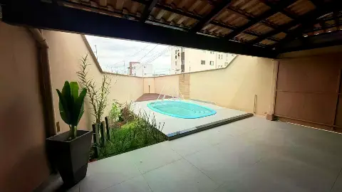 Casa 3 quartos à venda no Residencial Santanense – 200 m2