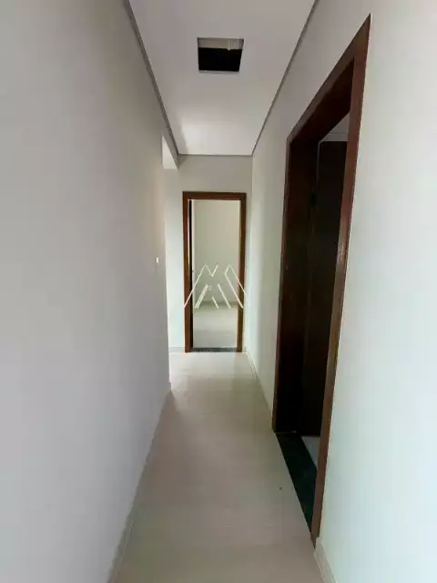 Cobertura residencial à venda em Itaúna, MG — 3 quartos e 2 vagas