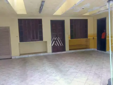 Casa 6 quartos à venda no Centro, com ponto comercial