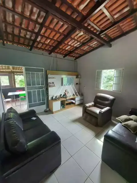 Vendo sítio em Itaúna com excelente localização! — 10,9 ha, Córrego do Soldado