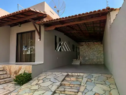 Casa à venda no Morada Nova — 3 quartos, 300 m2