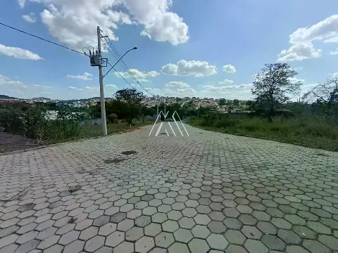 Lote 316 m2 à venda na Chácara do Quitão em Itaúna