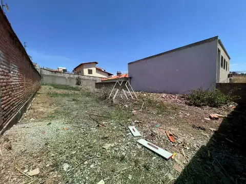 Vendo lote com 350m2 no Morro do Sol
