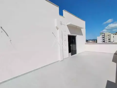 Vendo cobertura com elevador no Belvedere — 3 quartos, 162 m2